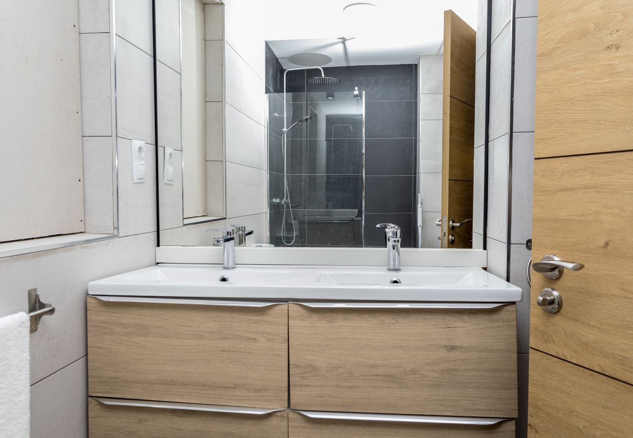 Apartamento en Villamañán - BaruHaus duplex piscina y parking Villamañan 