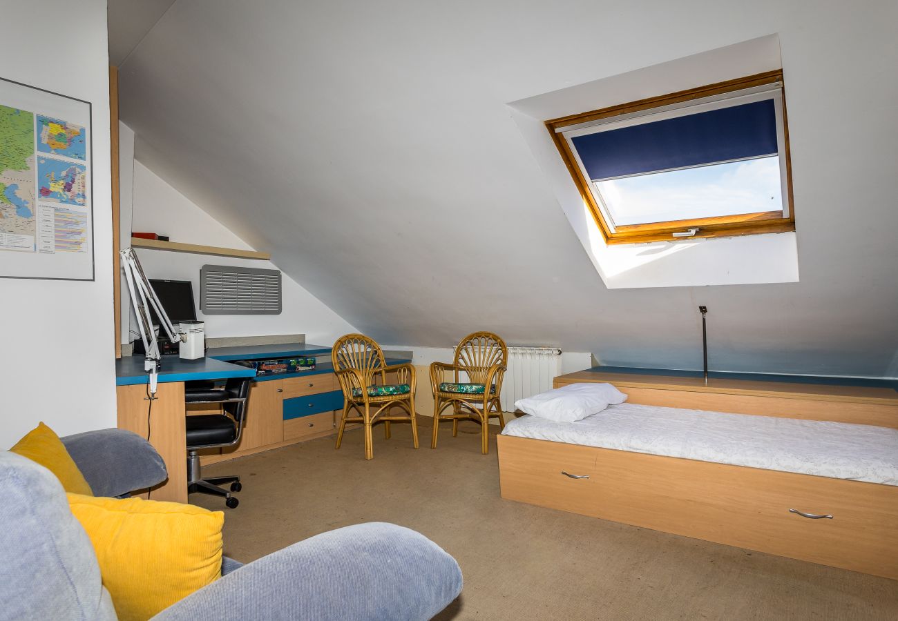 Apartamento en Villamañán - BaruHaus duplex piscina y parking Villamañan 