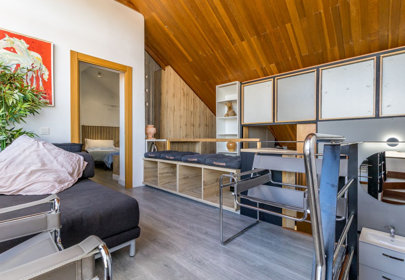 Apartamento en Villamañán - BaruHaus triplex piscina y parking 