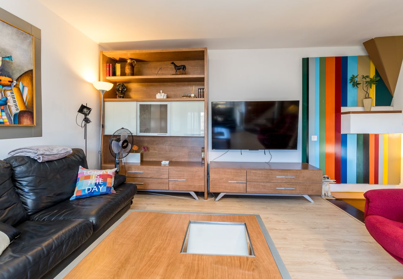 Apartment in Villamañán - BaruHaus triplex pool and parking 