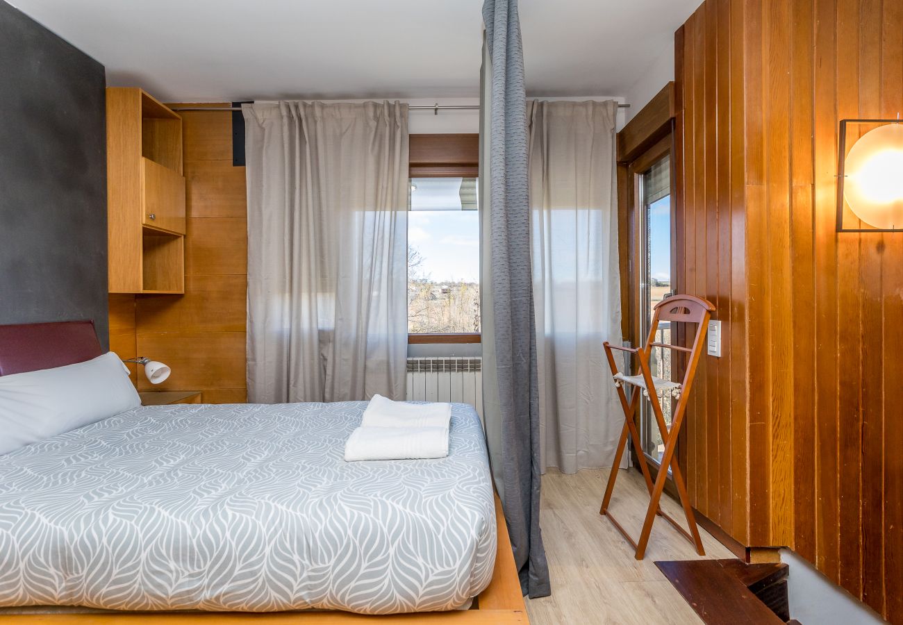 Apartment in Villamañán - BaruHaus triplex pool and parking 