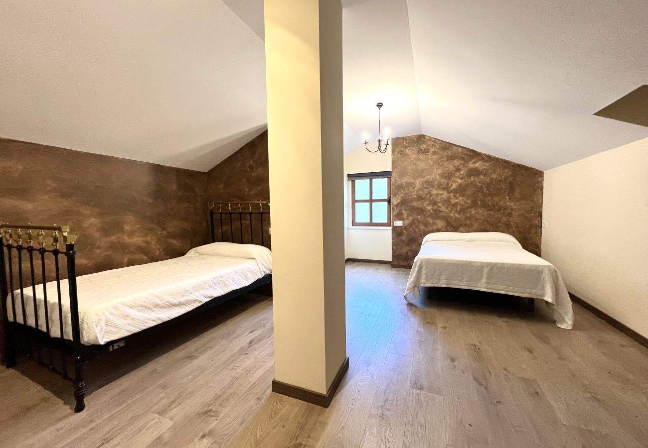 House in Fasgar - La Casona de Omaña